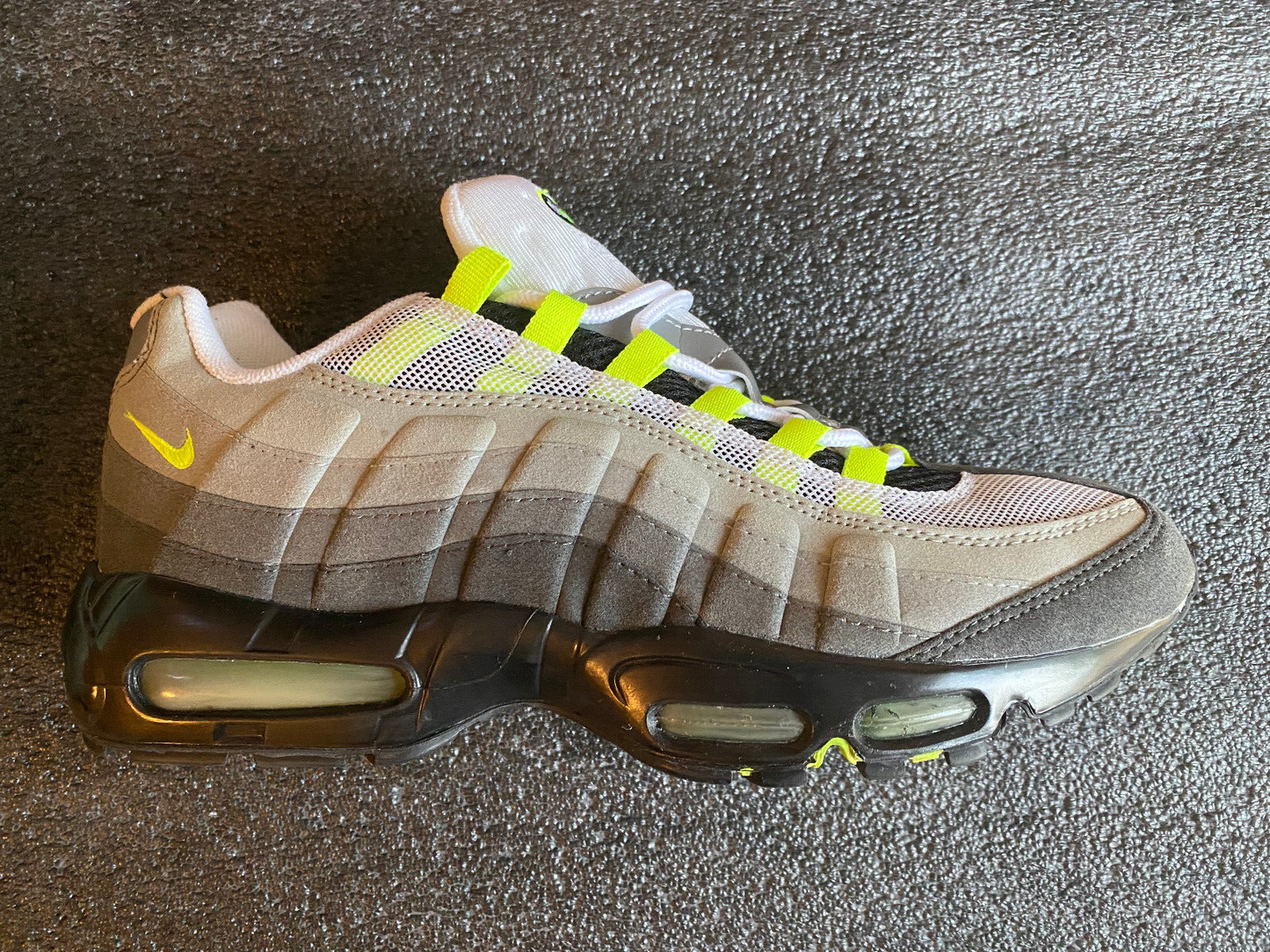 Nike Air Max 95 Neon vintage OG colourway new with defects US 12 UK 11  EUR 46