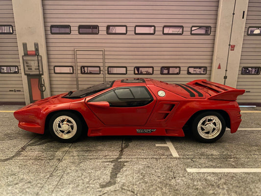 Vector Twin Turbo W8 aus dem Film "Die Wiege der Sonne" (Rising Sun) Ricko 1:18