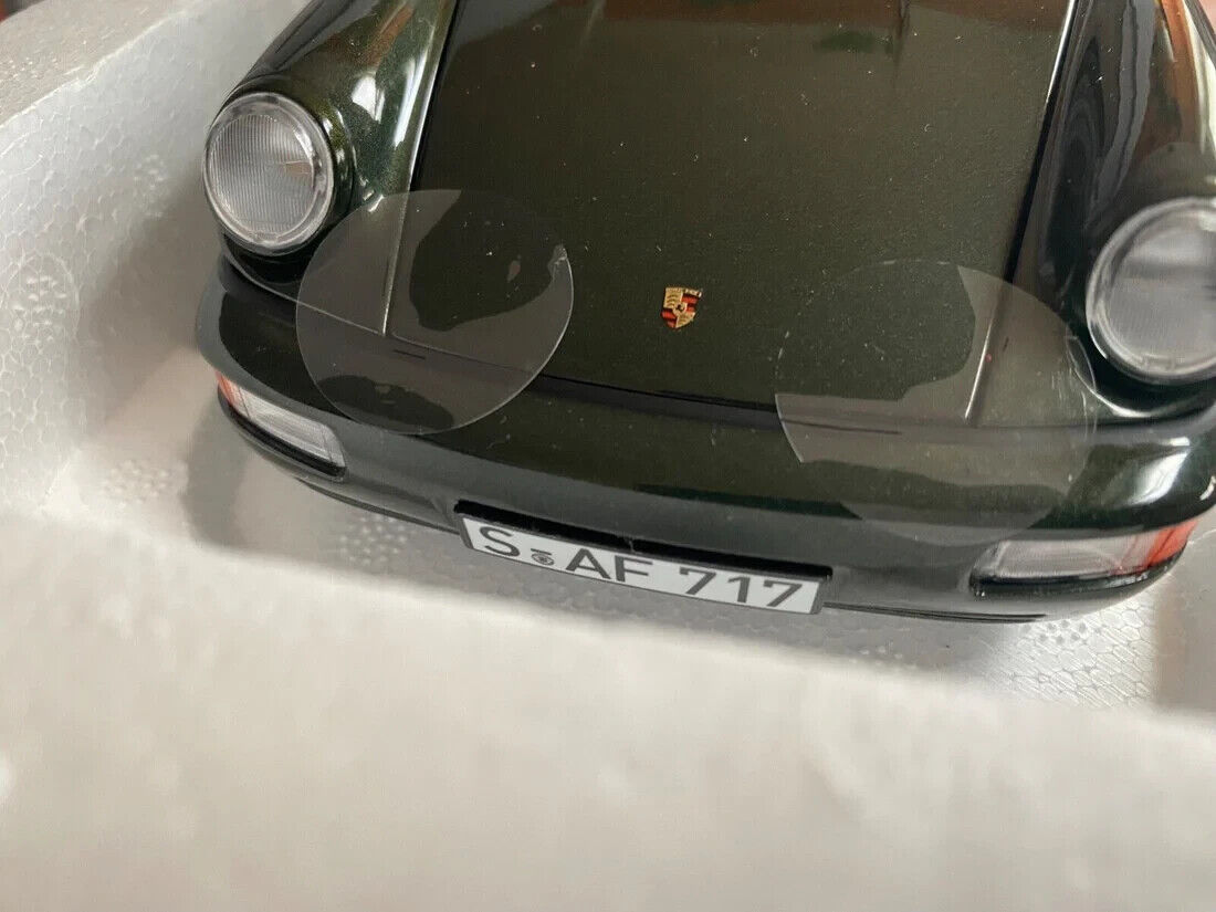Porsche 911 Carrera 4 1992 Typ 964 Oakgrün Oakgreen ASIA EXCLUSIVE Norev 1:18