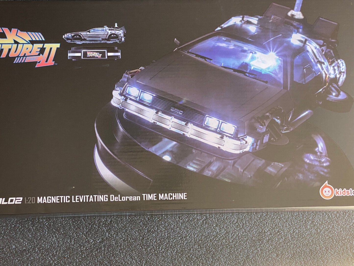 DeLorean Back to the Future II BTTF Zurück in die Zukunft Kids Logic ML02 1:20