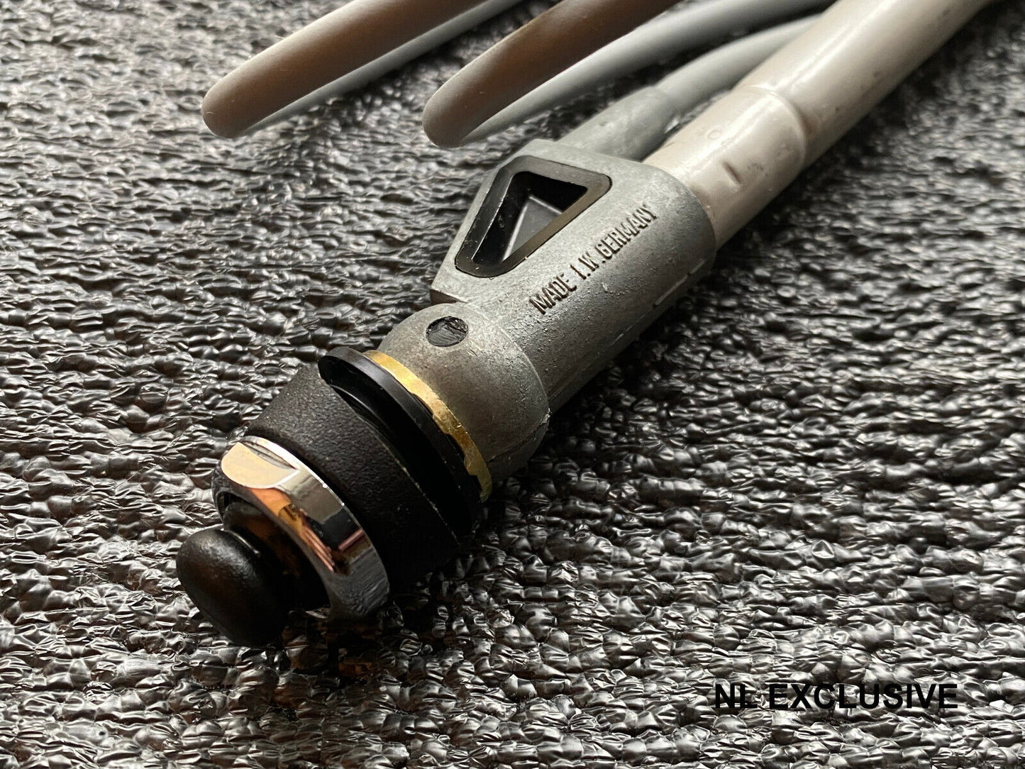 VW Scirocco II (Typ 53b) Hirschmann Teleskopantenne ab Bj 5.81 Neu in OVP