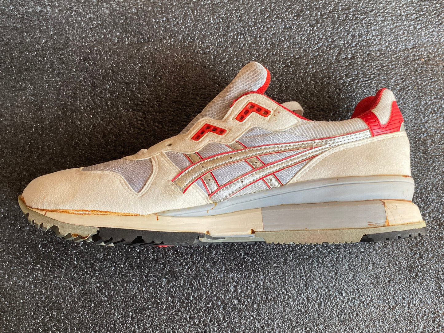 Asics GEL² GT-III vintage GT 3 HOLY GRAIL 80´s US 11,5 UK 10,5 EU 46 CM 29 NEU
