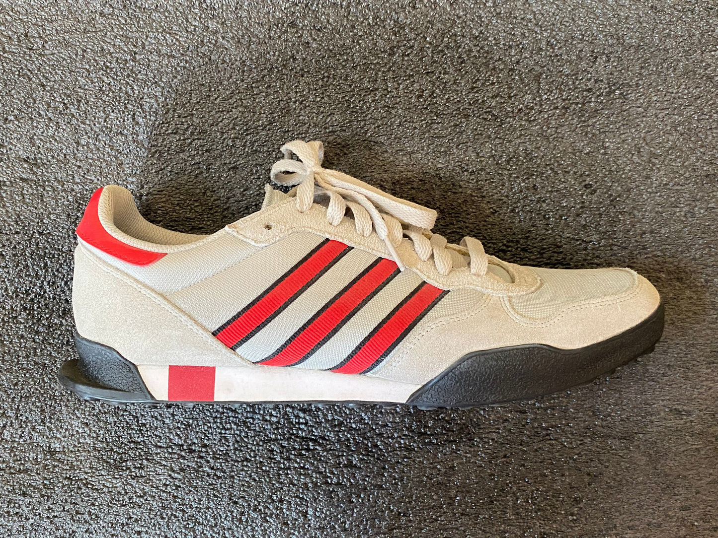 Adidas Marathon 84 F33146 80 gebraucht EUR 46 US 11,5 UK 11