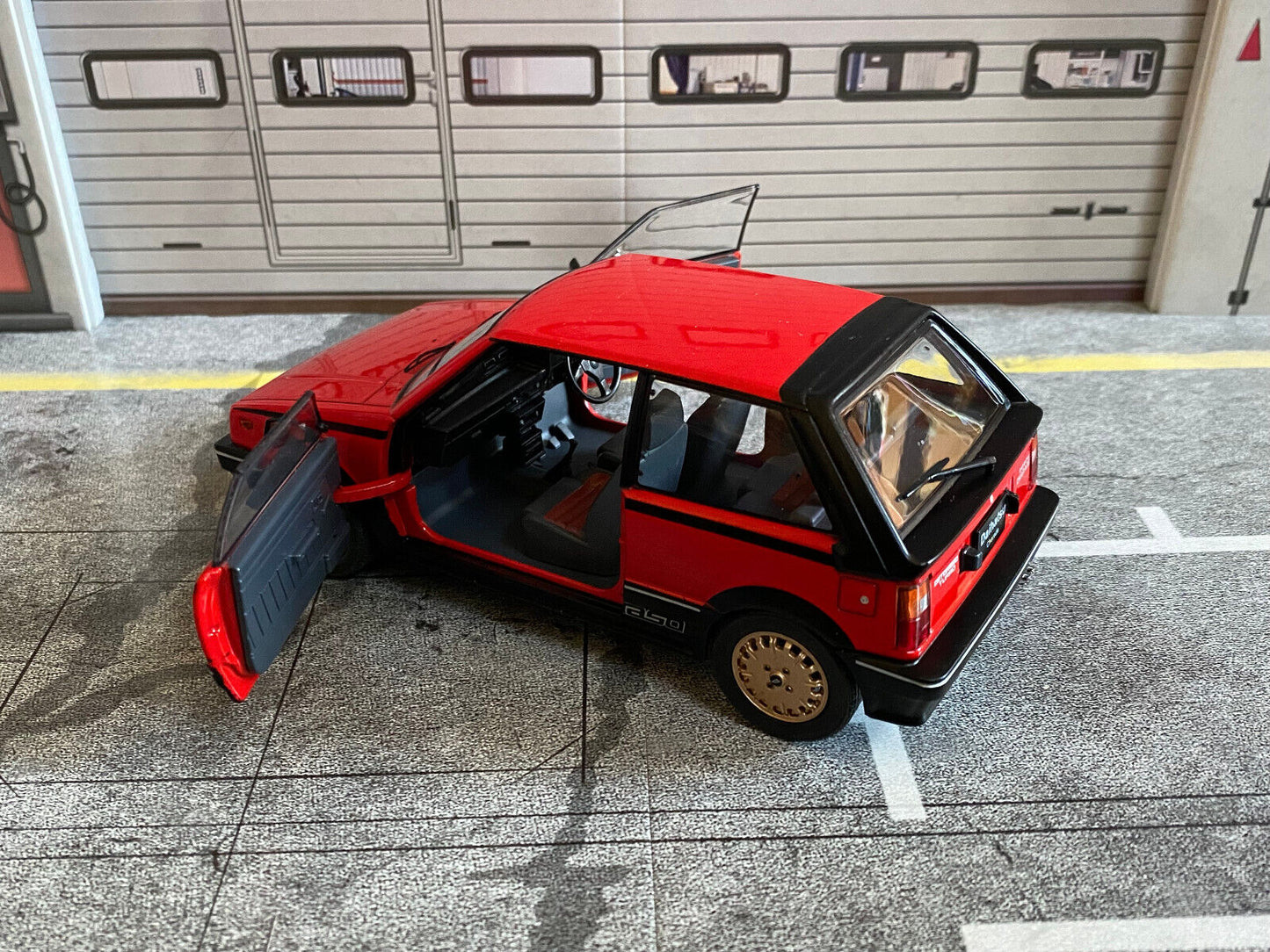 Daihatsu Charade De Tomaso Turbo 1984 RHD Metall DieCast 1:24 (no 1:18)