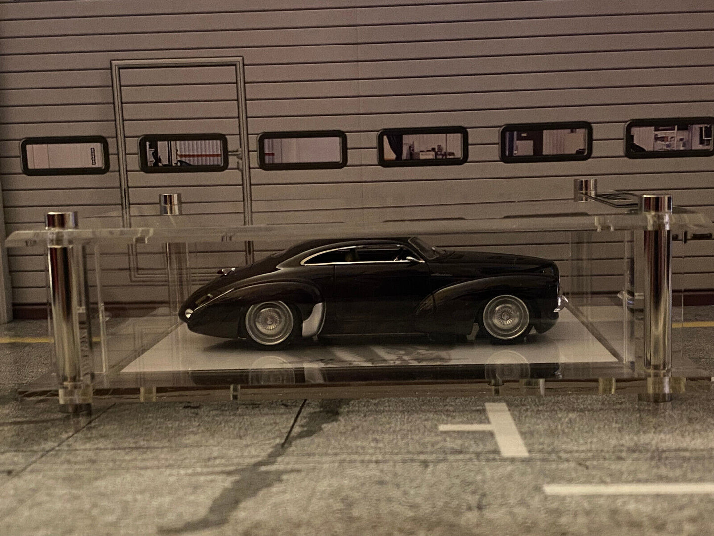 Holden Efijy 2005 Concept Car based on a Chevrolet Corvette V8 new APEX 1:43