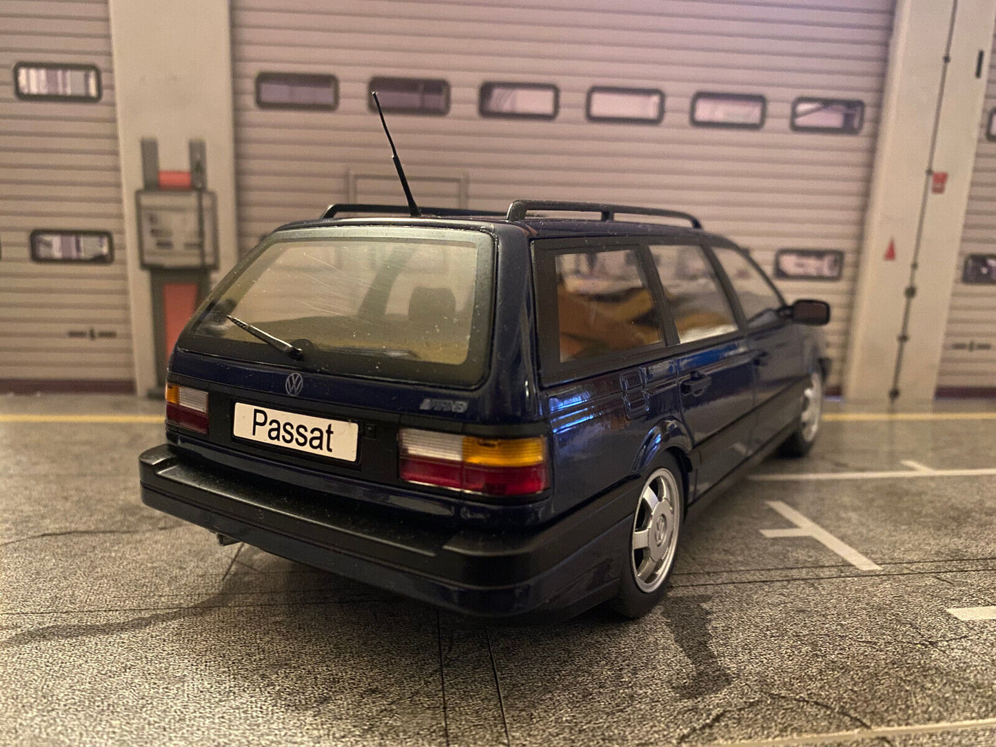 VW Passat B3 VR6 1988 (Typ 312) blau KK Scale Neu in OVP new in box 1:18