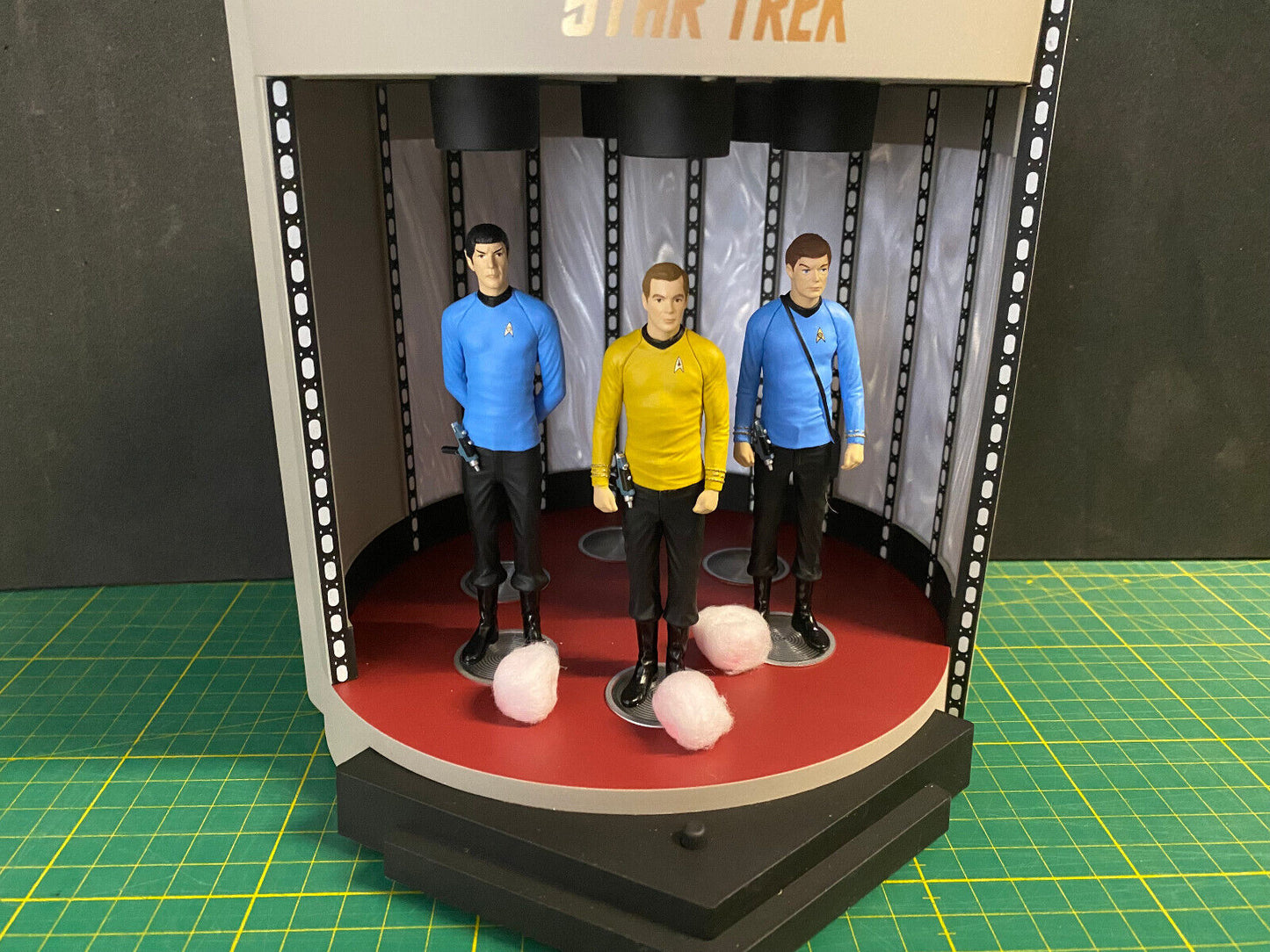 3 Tribbles Figuren Raumschiff Enterprise Star Trek Ø ca.1,5cm Neu 1:18 1:12 1:10