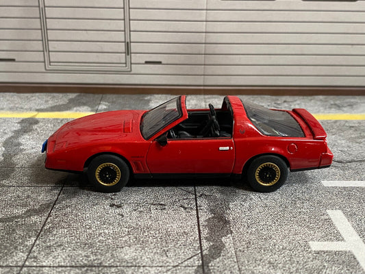 Pontiac Firebird Trans Am Red Gold Targa Umbau (no T-Top) 1:43