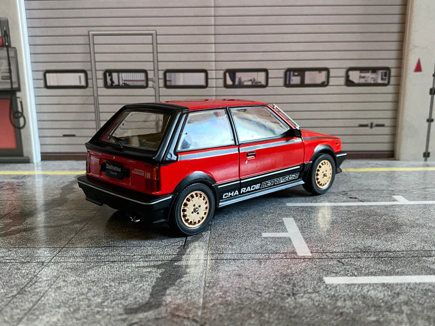 Daihatsu Charade De Tomaso Turbo 1984 RHD Metall DieCast 1:24 (no 1:18)