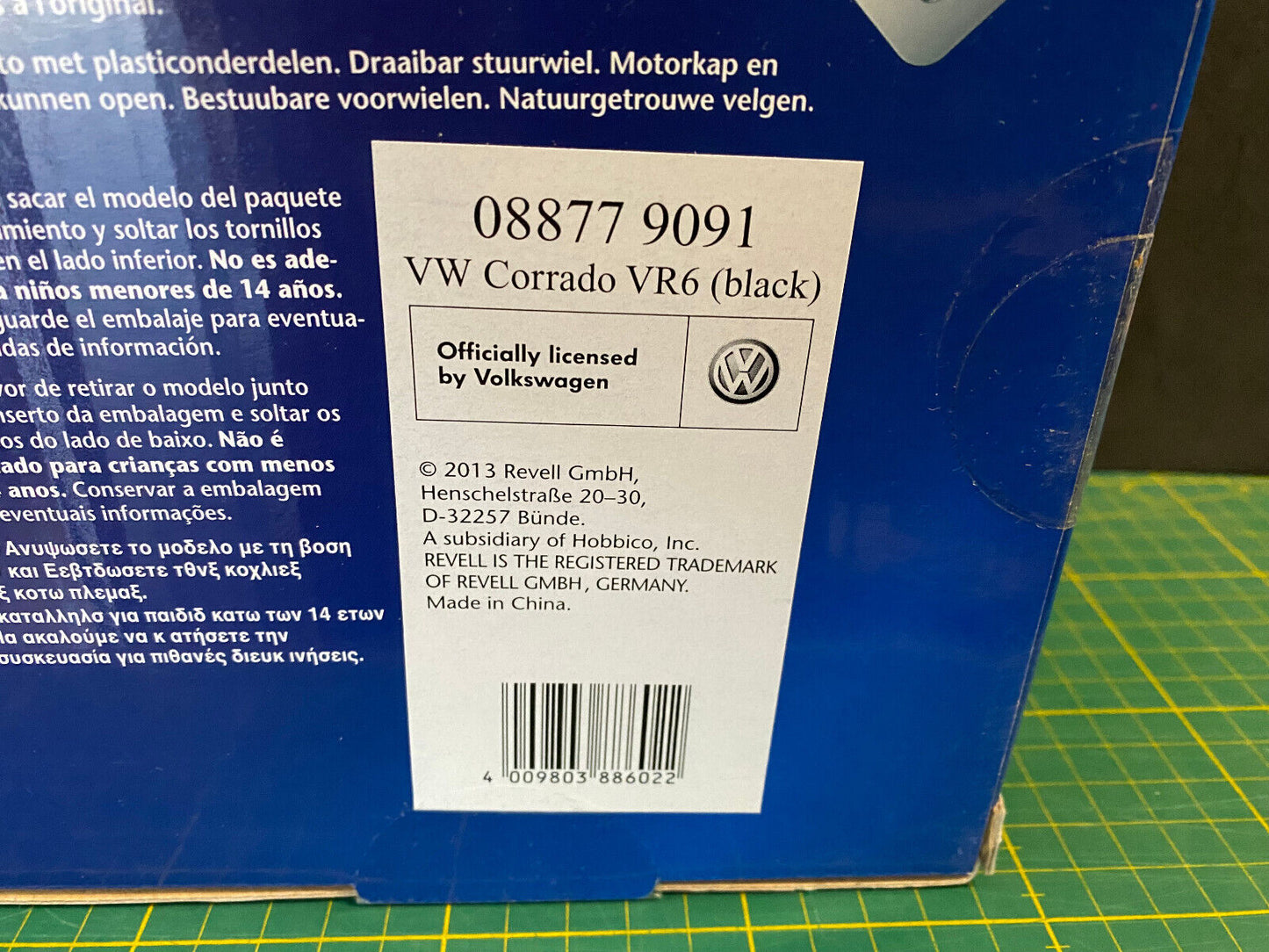 VW Corrado VR6 1995 schwarz Facelift Revell 088779091 Neu in OVP new in box 1:18