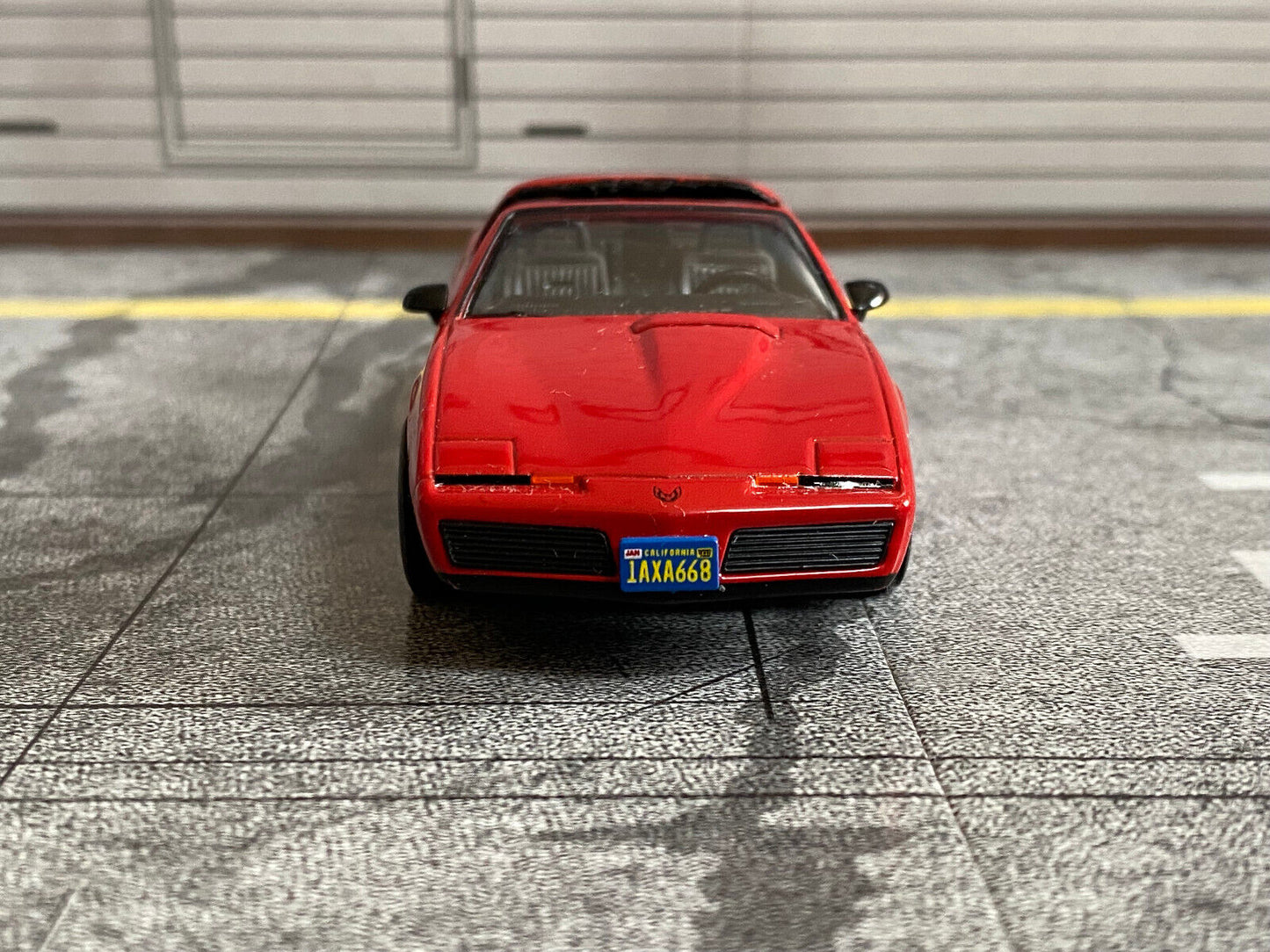 Pontiac Firebird Trans Am Red Gold Targa Umbau (no T-Top) 1:43