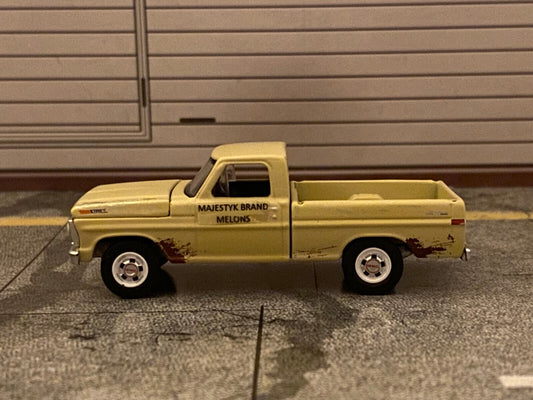 Ford F-100 Mr. Majestyk Charles Bronson Das Gesetz bin ich Einzelstück 1:64