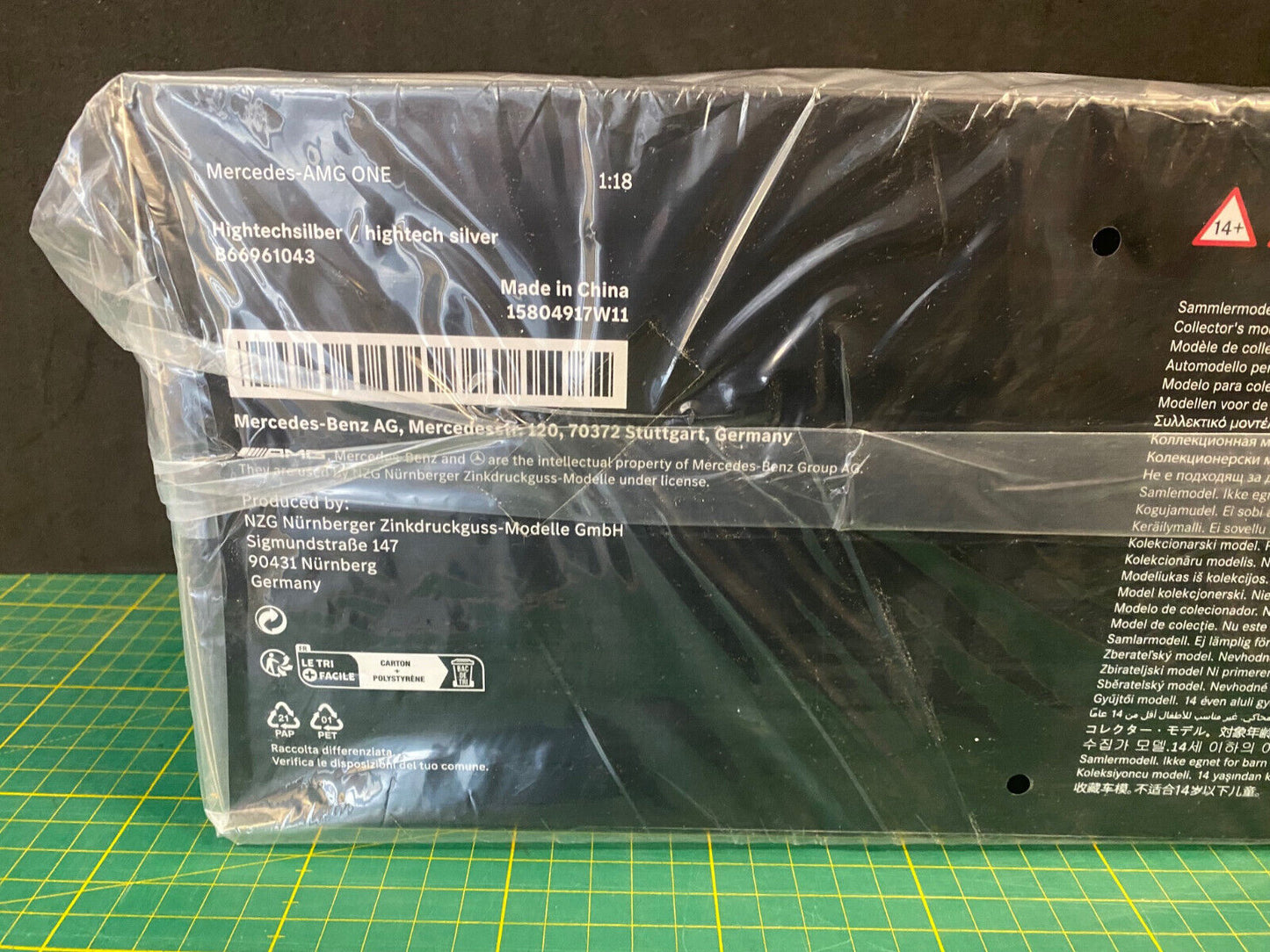Mercedes-AMG One "Dealer Edition" silber DieCast NZG Neu in OVP new in box 1:18