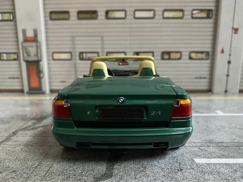 BMW Z1 Roadster URGRÜN 1989-1991 DieCast Metall 80430148536 Minichamps 1:18