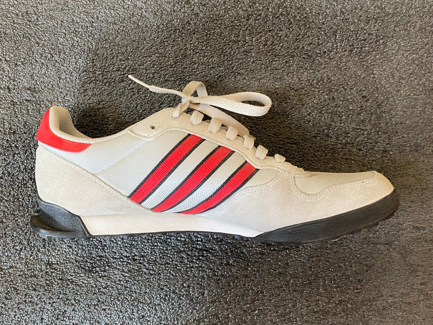 Adidas Marathon 84 F33146 80 gebraucht EUR 46 US 11,5 UK 11