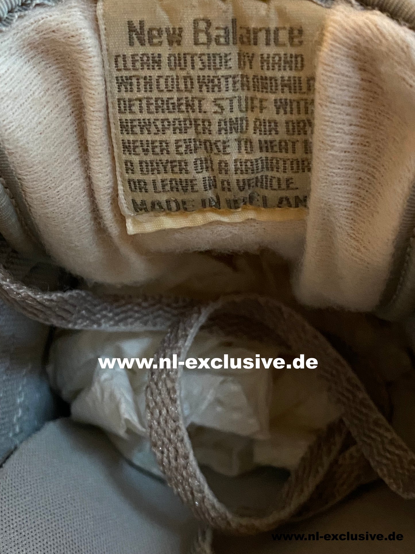 New Balance 1300 vintage from 1985 Made in Ireland HOLY GRAIL new & defect US 8 UK 7 ½ EUR 41 ⅓