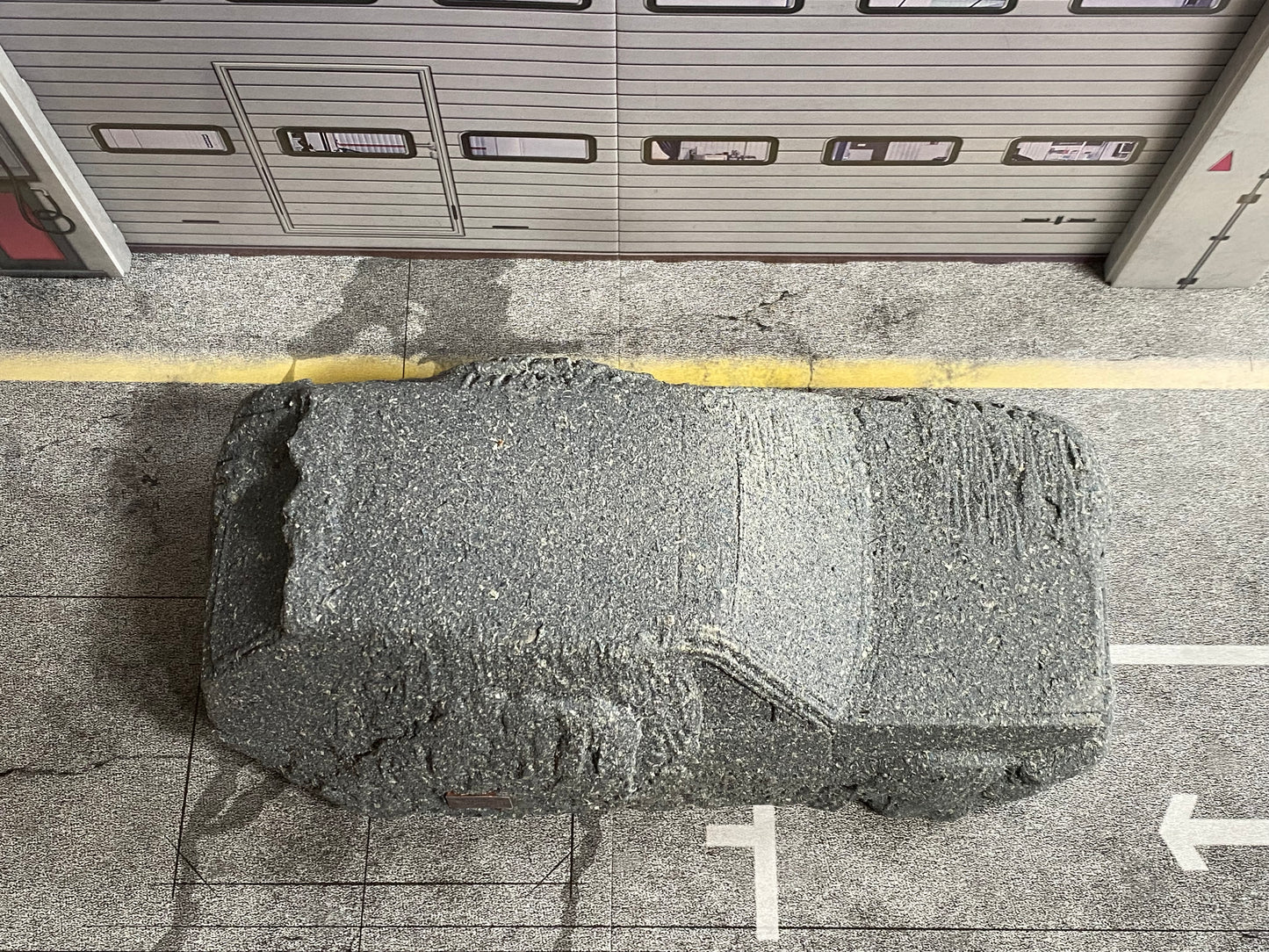 VW Golf 2 GTI "GRANIT GOLF" 1987 Wörthersee VW-Treffen Stein Denkmal Diorama II (Typ 19E) 1:18