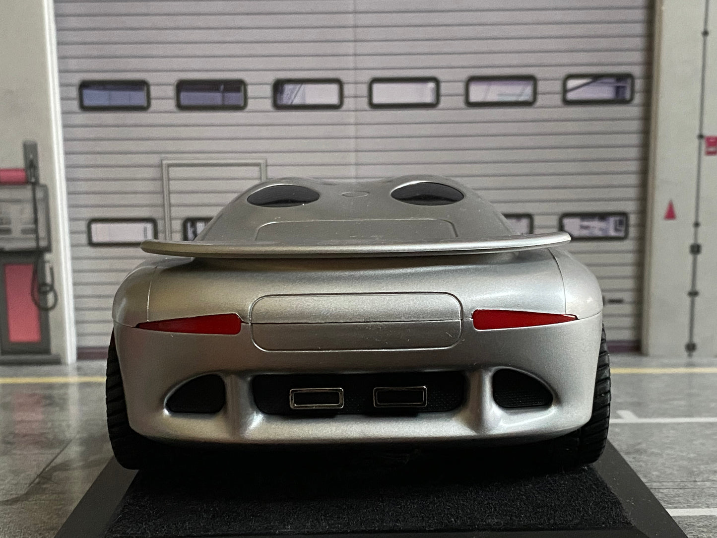 Dodge Viper Defender Morphed Viper RT/10 GTS aus TV-Serie VIPER ca. 1:18