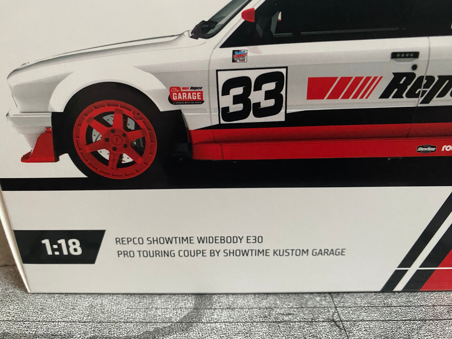 BMW 3er E30 Repco ShowTime Custom 1 von 253 Stück Neu in Box new in box 1:18