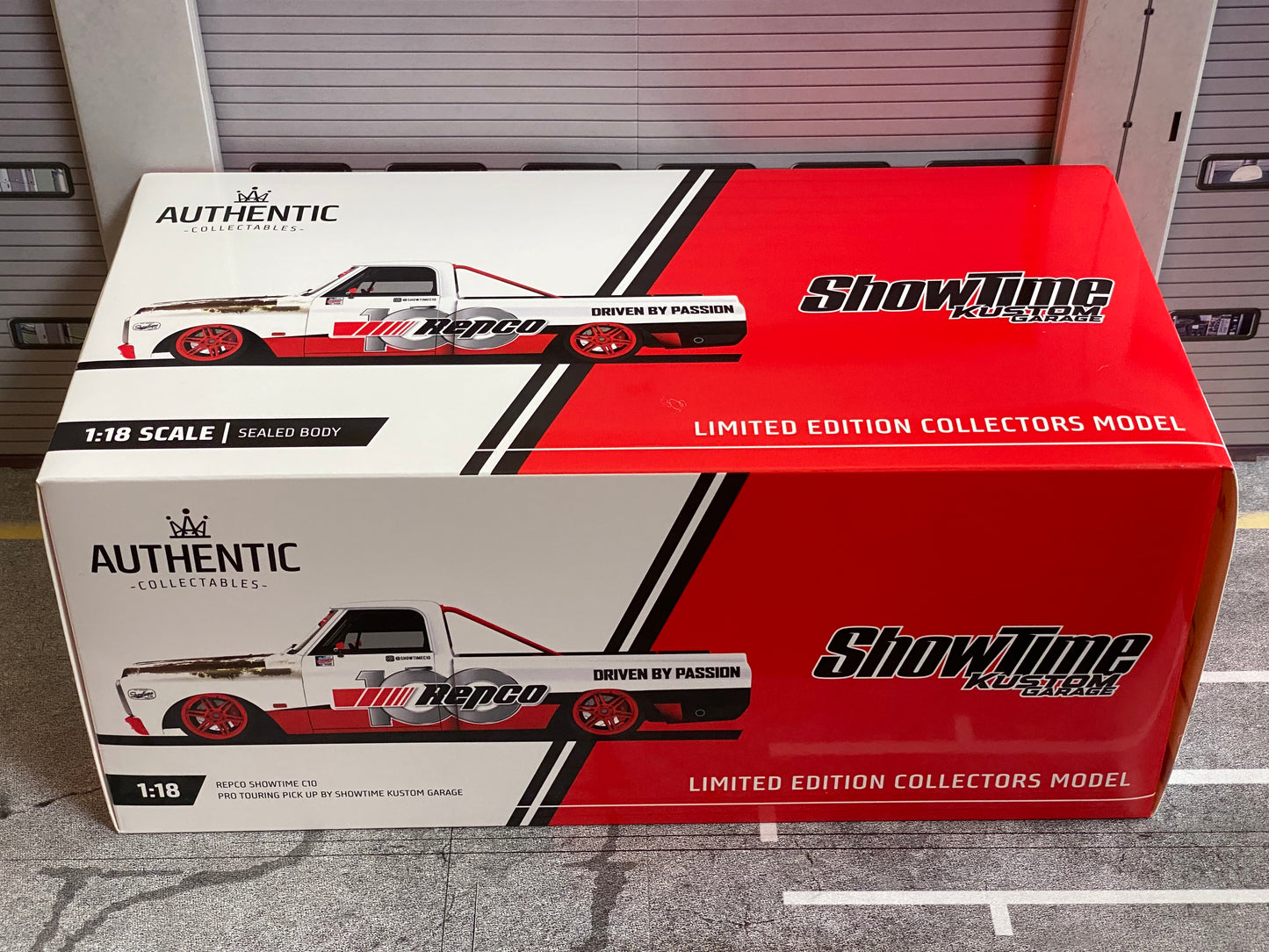 Chevrolet C-10 Repco ShowTime Custom Chevy C10 Pick Up 1 von 360 Neu in OVP 1:18