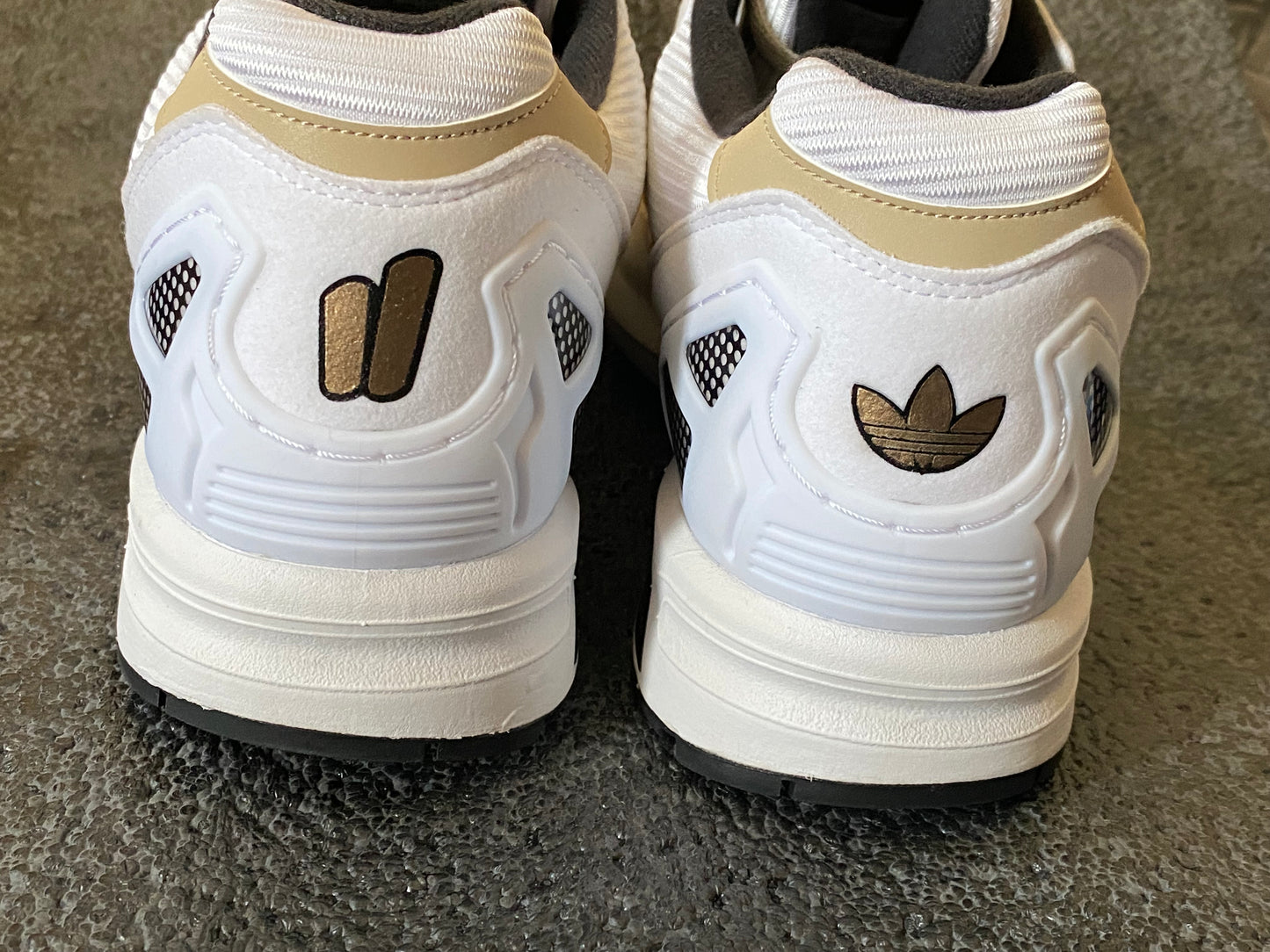 Adidas ZX 8000 Overkill Heimspiel Fußball EM 2024 JI4591 US 12 UK 11,5 EUR 46 ⅔