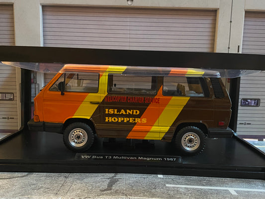 TC´s VW Bus T3 ISLAND HOPPERS aus der TV-Serie Magnum Vanagon Umbau 1:18