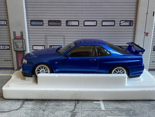 Nissan Skyline R34 GT-R + TE37-Räder Kraemo JP Performance Minichamps Neu 1:18