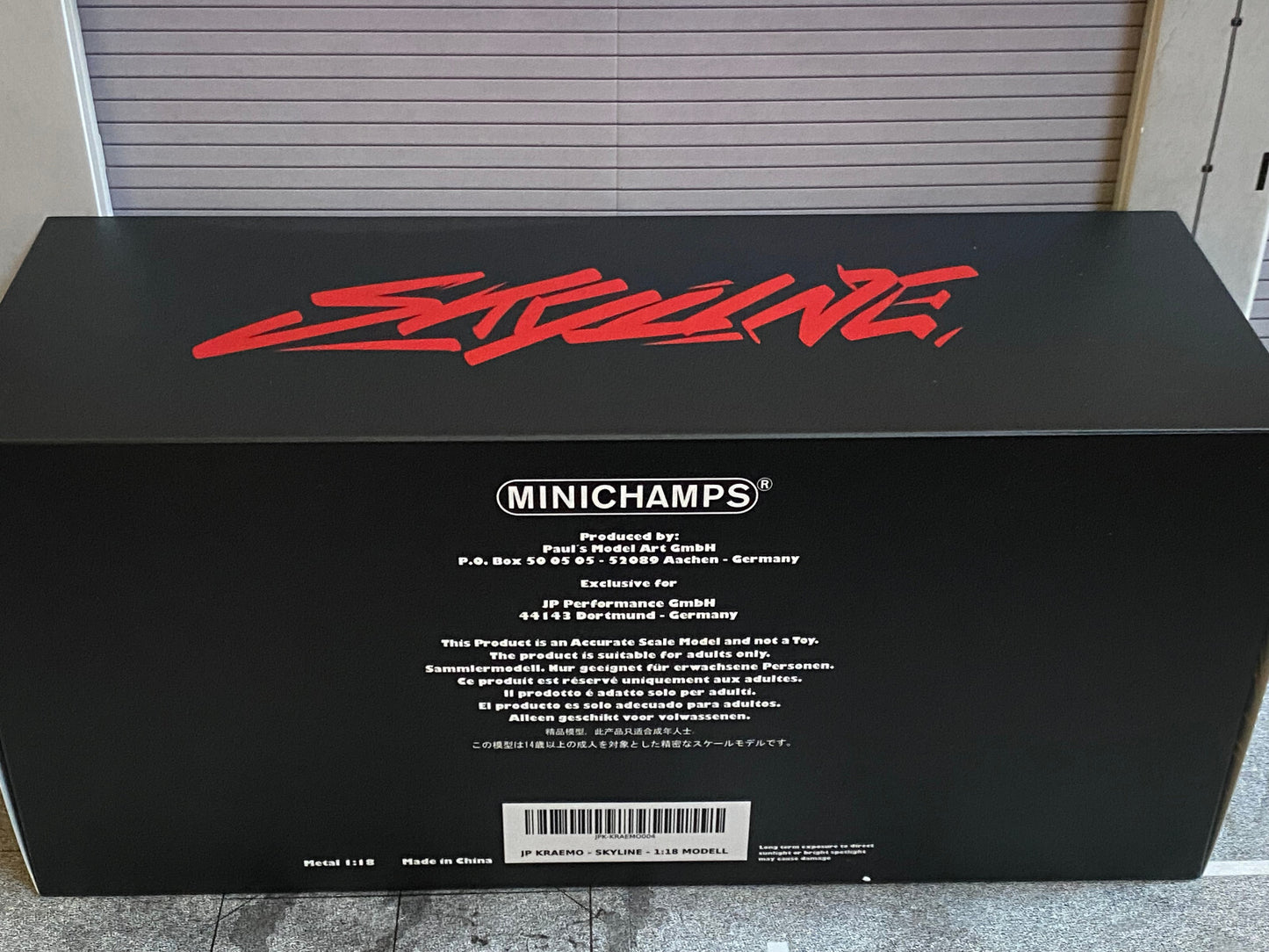 Nissan Skyline R34 GT-R + TE37-Räder Kraemo JP Performance Minichamps Neu 1:18