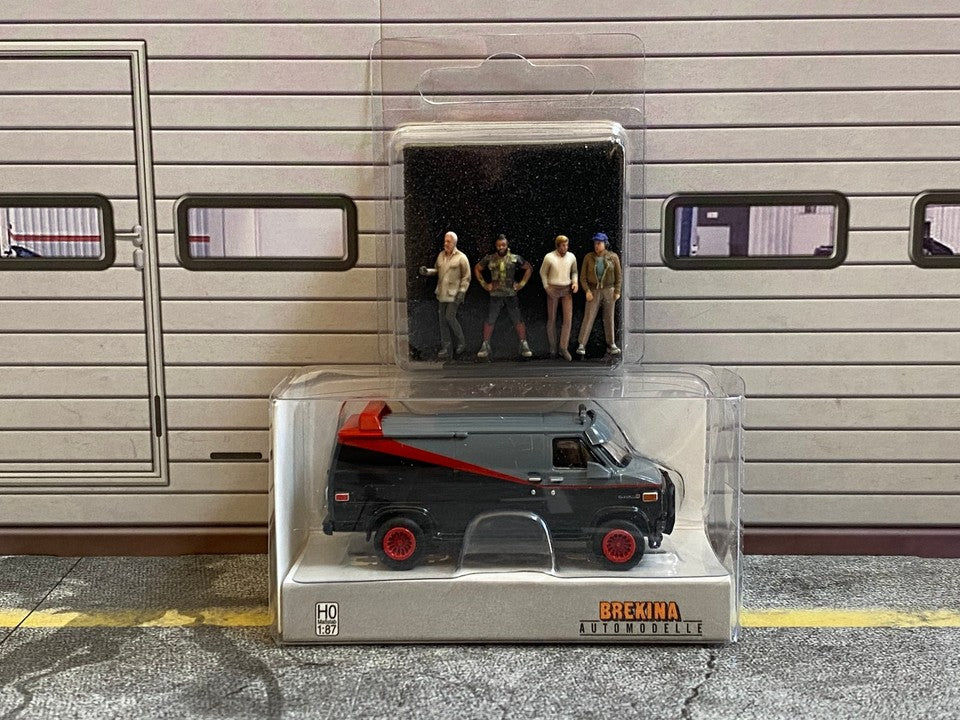 GMC Vandura Van A-Team von Brekina plus 4er Figuren-Set Diorama H0 Neu 1:87