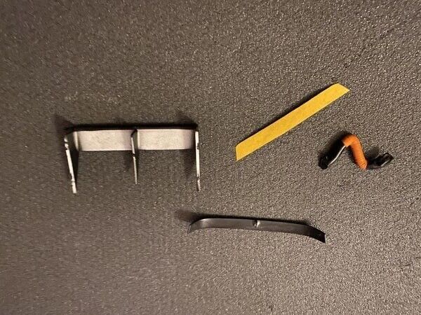 Ersatzteile vom BMW 3,0 CSL Minichamps Heckspoiler Dachspoiler usw. Diorama 1:18