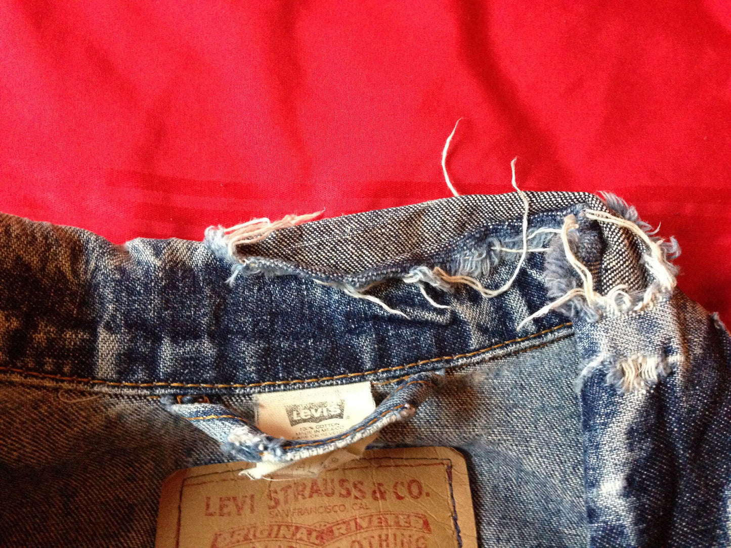 Levis Jeansjacke U2 Elevation Tour 2001 Trucker Size S small Levi´s fits like M