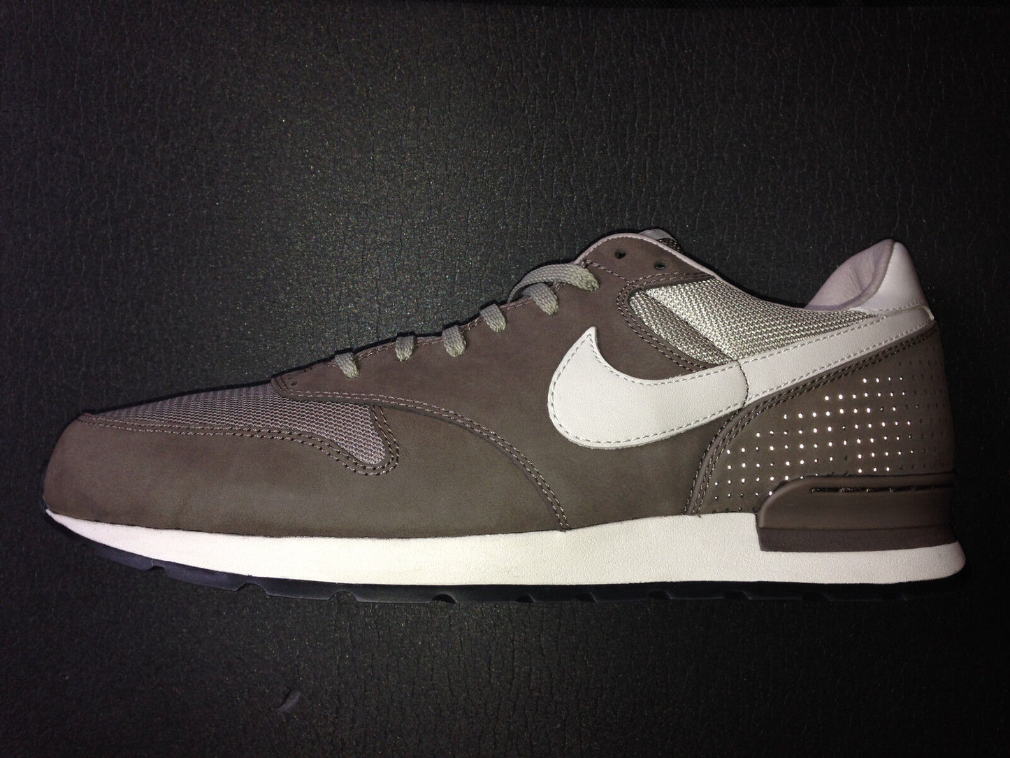 Nike Air Epic vintage colourway Luxe Zoom new in box US 12 UK 11 EUR 46