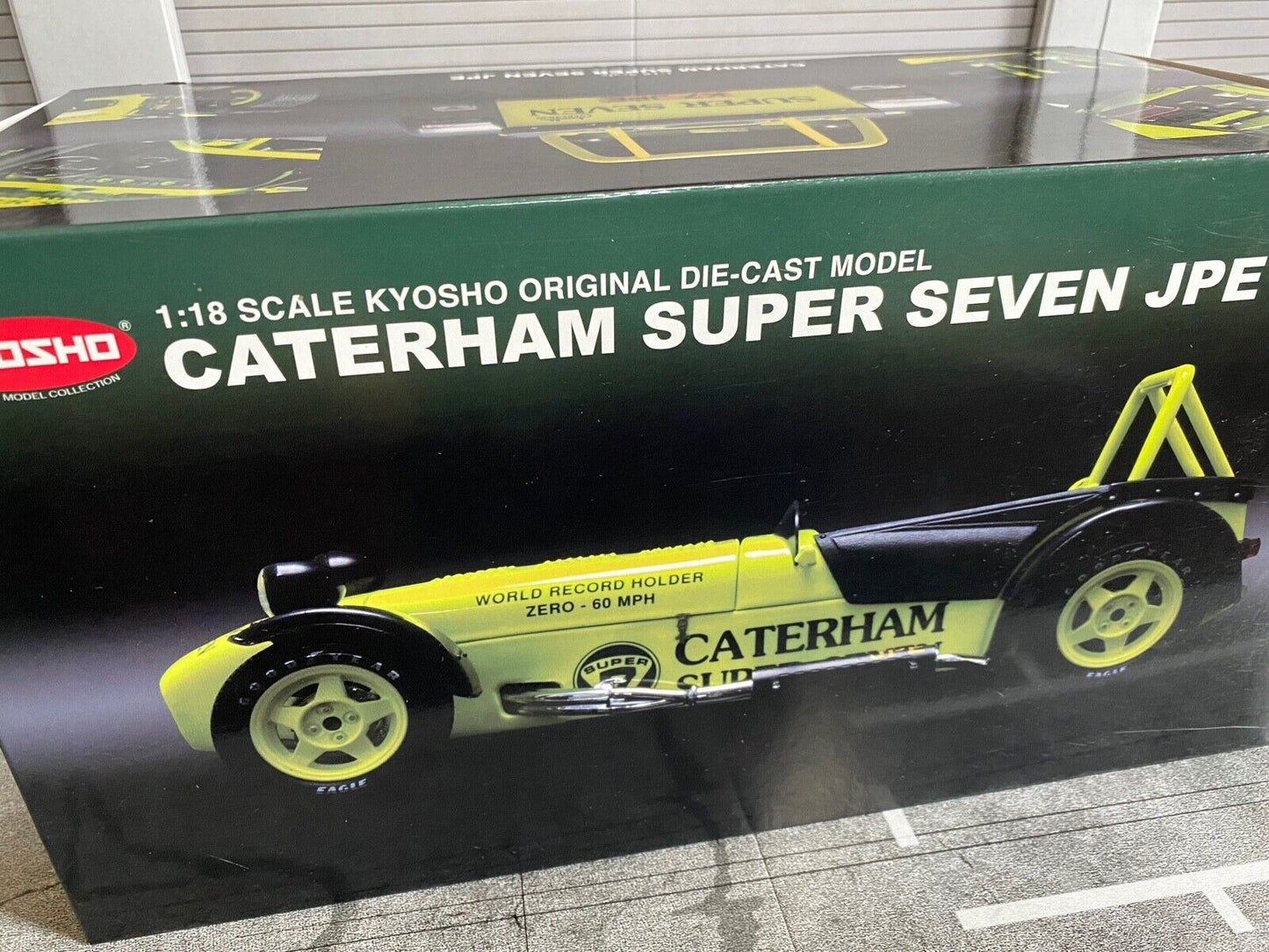 Caterham Super Seven JPE Lotus High End Edition mit Carbon Kotflügel Kyosho 1:18