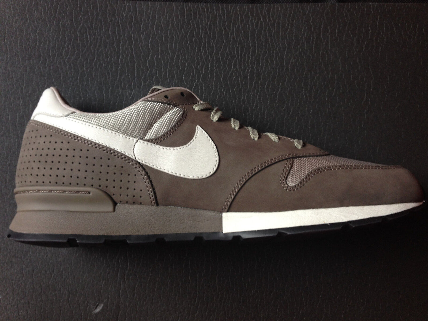 Nike Air Epic vintage colourway Luxe Zoom new in box US 12 UK 11 EUR 46