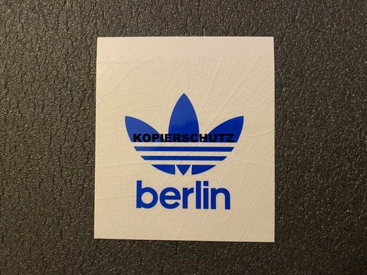 Adidas Berlin Sticker Aufkleber Decal Trefoil ca. 7 x 7 cm NEU