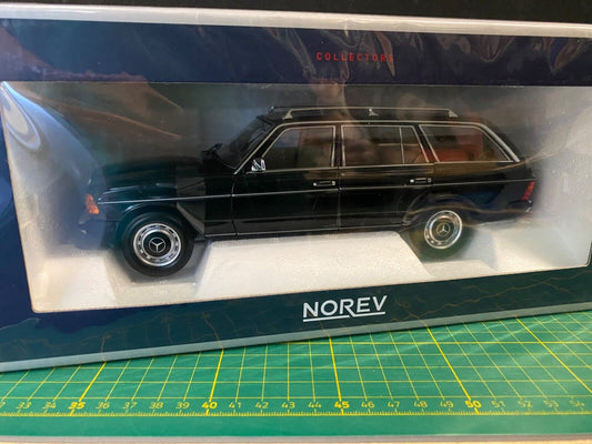 Mercedes Benz 200 T 1982 Schwarz Kombi S123 W123 183735 Norev Neu OVP 1:18