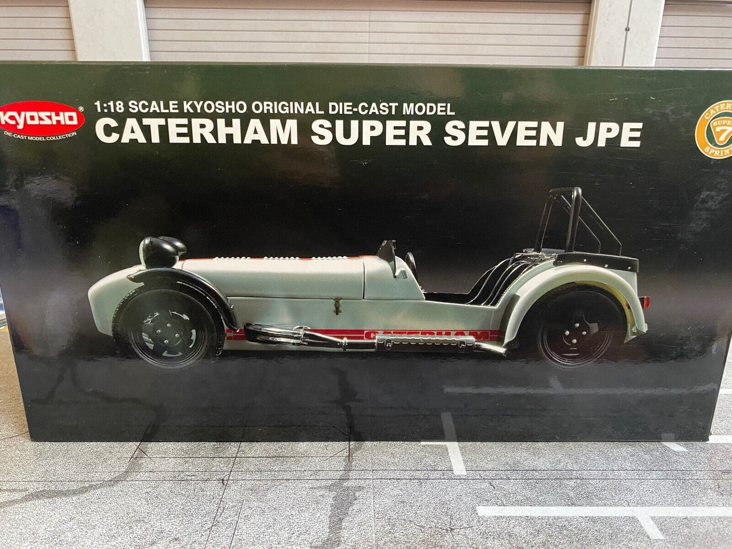 Caterham Super Seven JPE Lotus High End Edition mit Carbon Kotflügel Kyosho 1:18