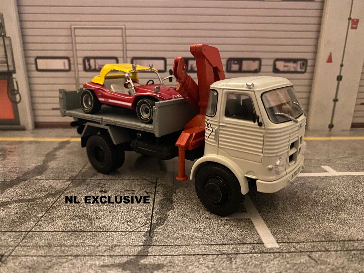 Puma Dune Buggy + Lkw BUD SPENCER & TERENCE HILL Zwei wie Pech und Schwefel 1:43
