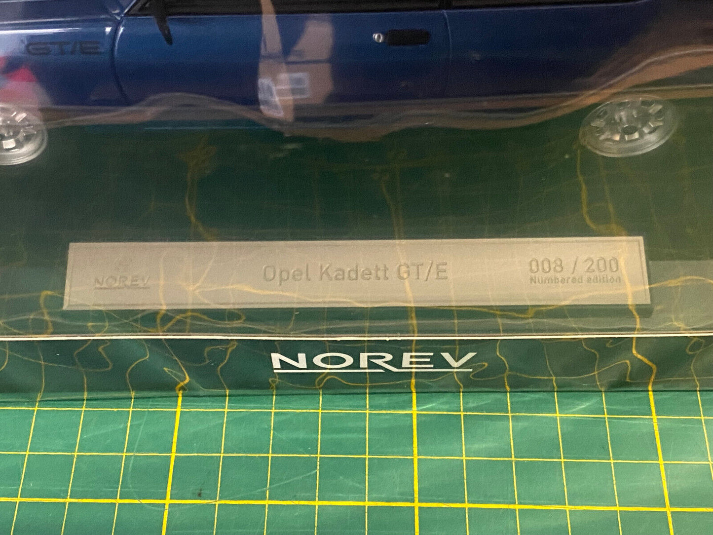 Opel Kadett C GT/E 1977 Blau Metallic ExluWeb #008 von 200 Norev 183652 1:18