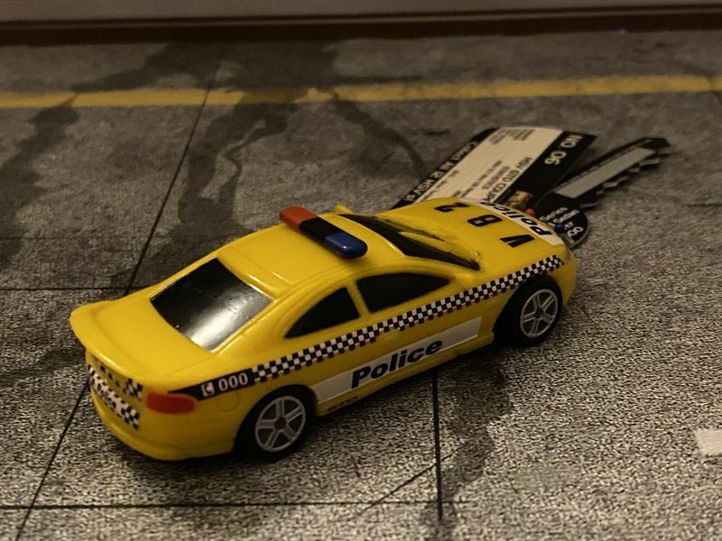Holden HSV GTO Coupe Australian Police Neu Polizei new 1:64