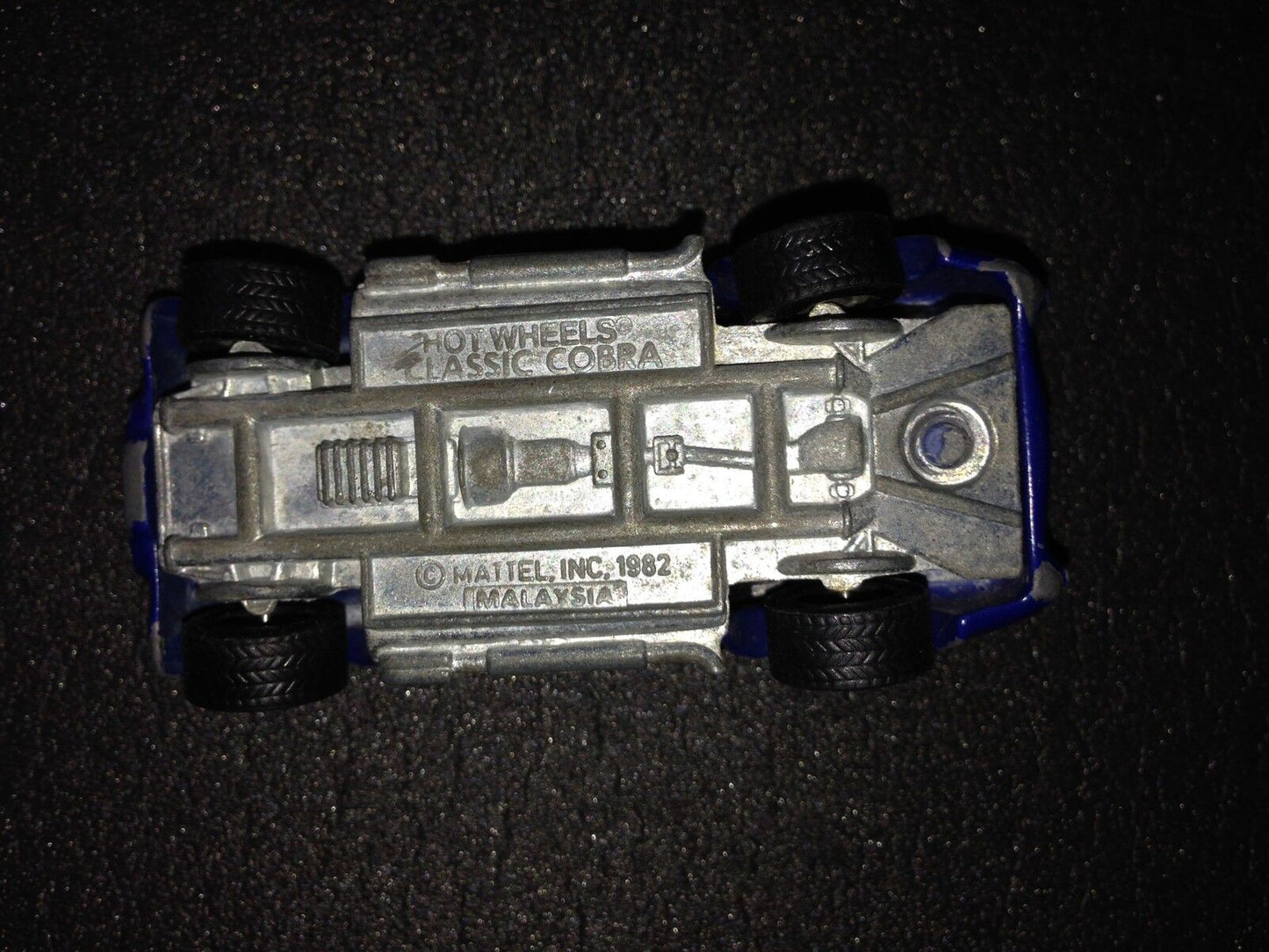 Aurimat Classic Cobra Real Riders blue/yellow stripes Mexico Hot Wheels 1:64