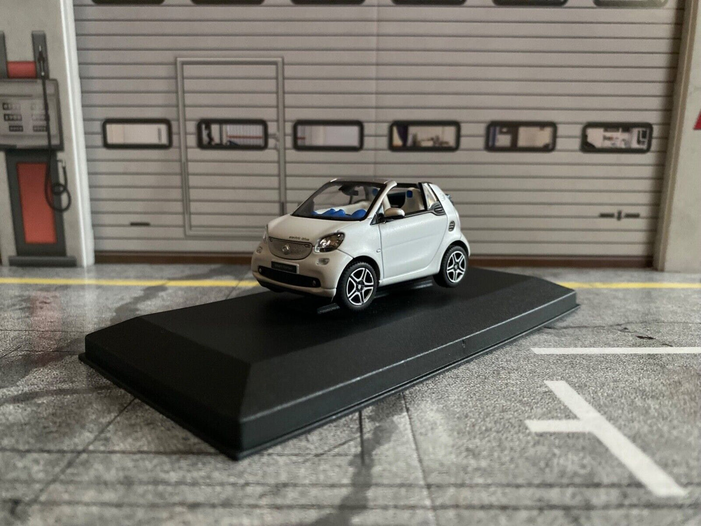 Smart Cabriolet 453 Fortwo EQ Electric Drive Mercedes Benz IAA 2017 Norev 1:43