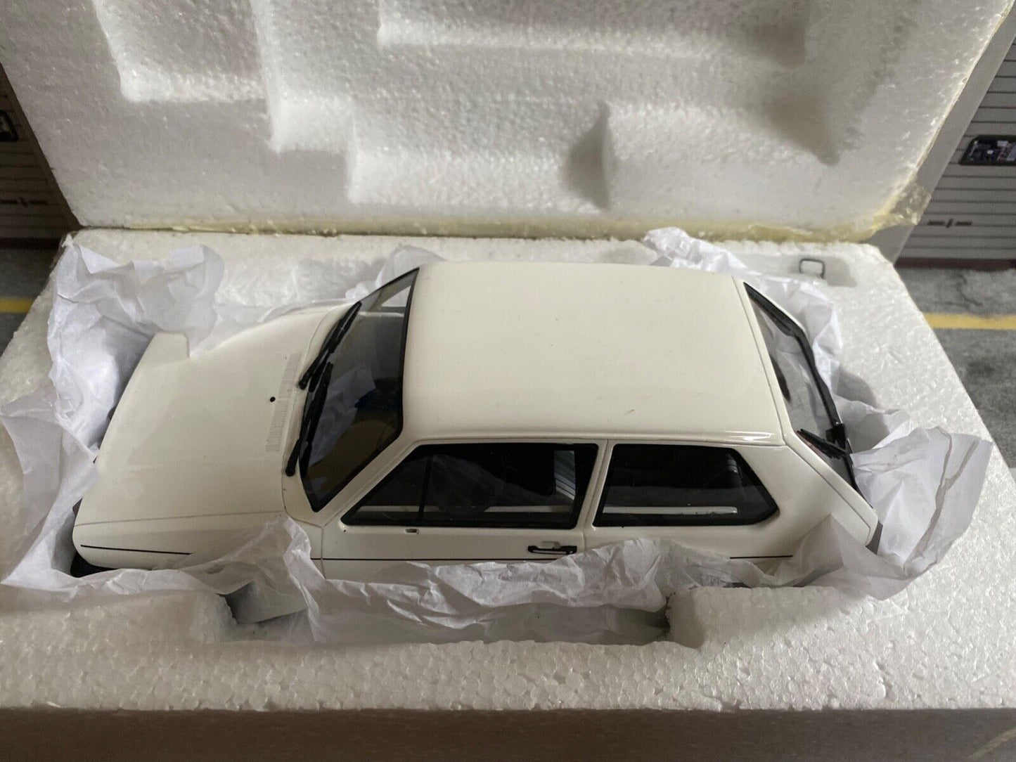 VW Golf 1 GTI Rabbit (Typ 17) weiß Ottomobile OT562 defekt white defect 1:18