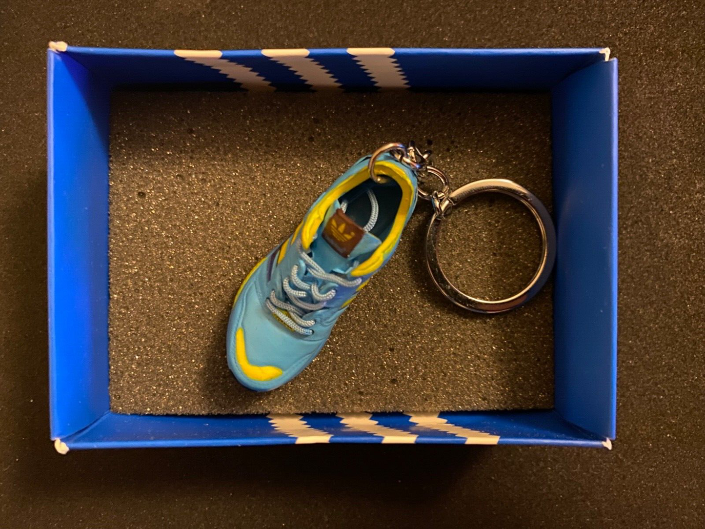 Adidas ZX 8000 Aqua Schlüsselanhänger Schuh Keyholder Keychain Keyring MIni Shoe
