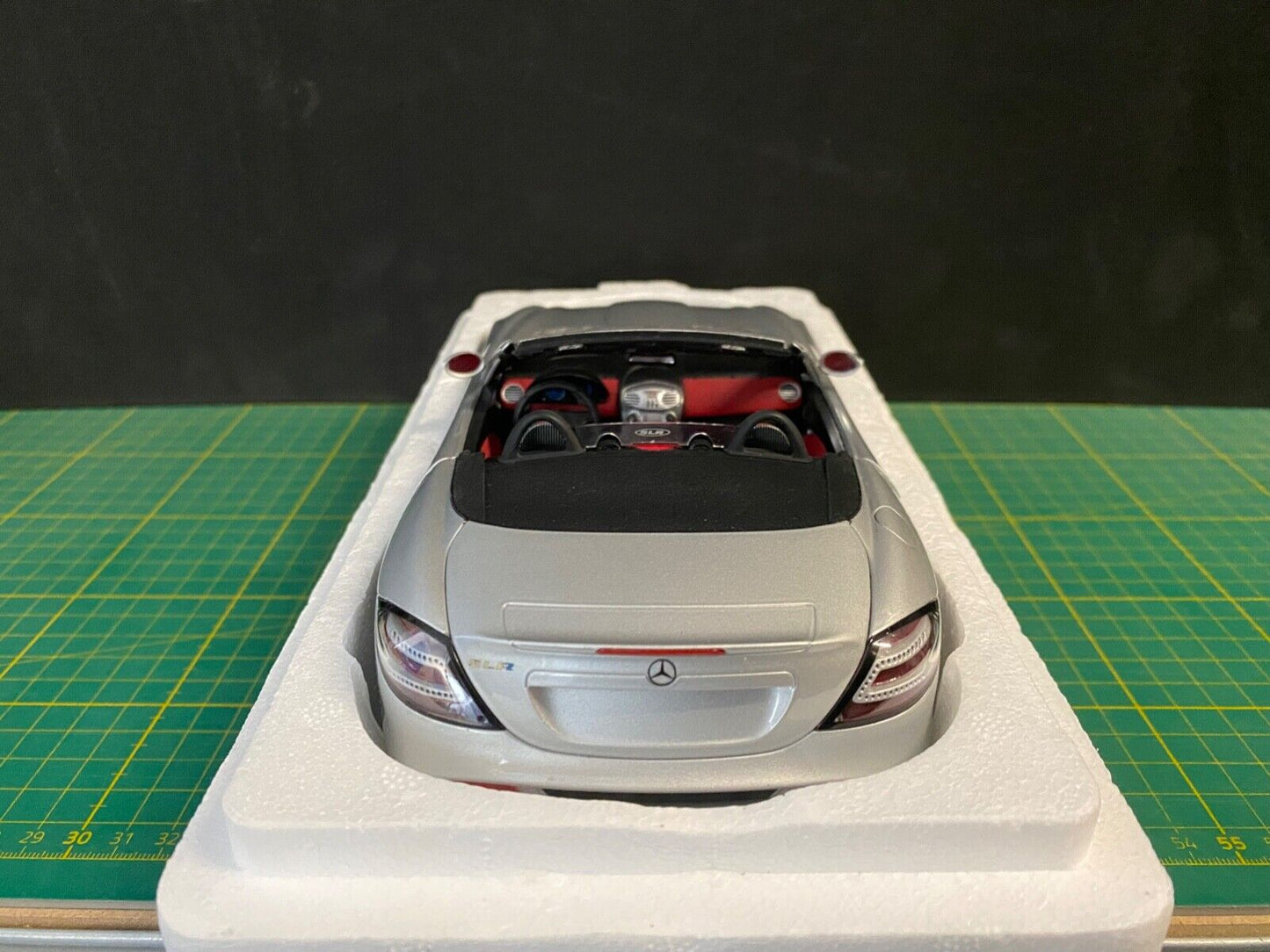 Mercedes Benz SLR McLaren Roadster 2007 silber Minichamps Neu in OVP new 1:18