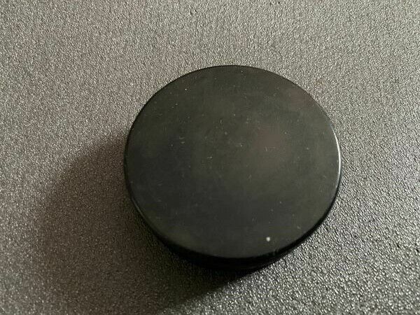 Adidas EQT Equipment Eishockey Puck NHL Official Made in Canada Ice Hockey NEW