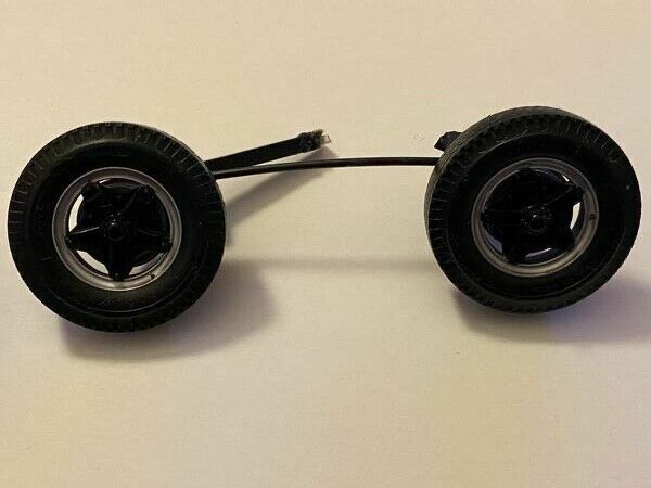 2 Räder Felgen Reifen für Lkw GMC 6000 Chevrolet C65 Highway61 Diorama 1:16 1:18