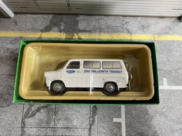 Ford Transit MK1 Van ONE MILLIONTH TRANSIT Vanguards used in box Supervan 1:43
