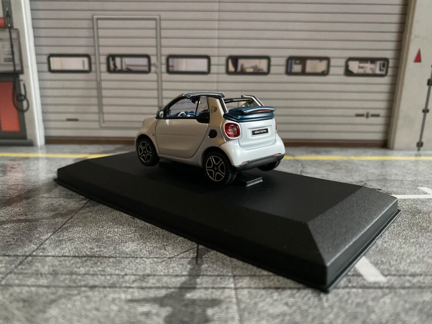 Smart Cabriolet 453 Fortwo EQ Electric Drive Mercedes Benz IAA 2017 Norev 1:43