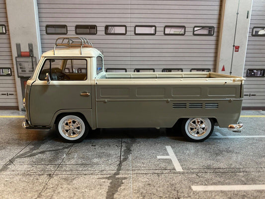 VW Bus T2a Pritsche Streetfighter Umbau Fuchs-Felgen+ Weißwandreifen Tuning 1:18